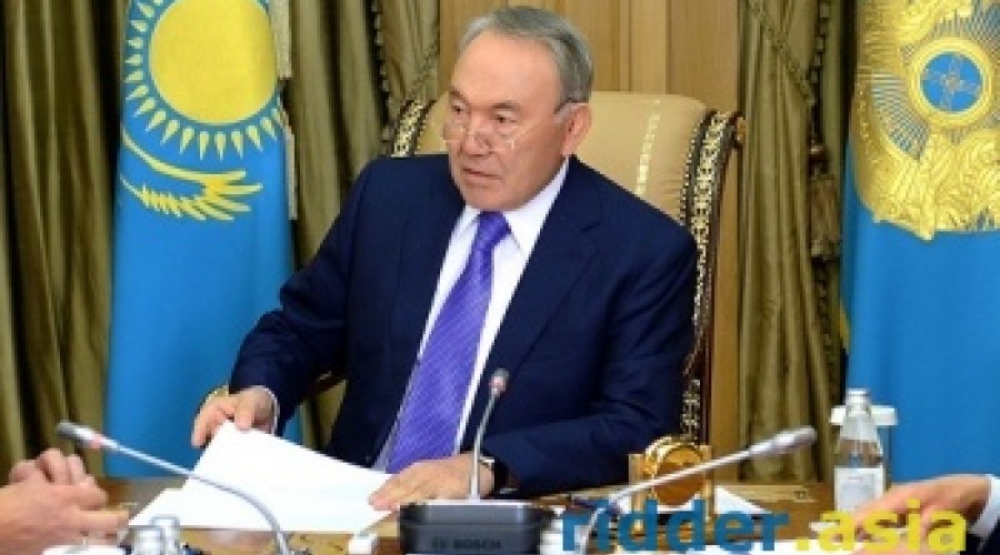 Президент Назарбаев вновь призвал казахстанцев не верить в слухи о состоянии курса нацвалюты.