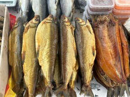 Рыба: копчёная, вяленая, сушеная в ассортименте