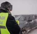 Казахстанских водителей начали штрафовать за выезд на закрытые трассы