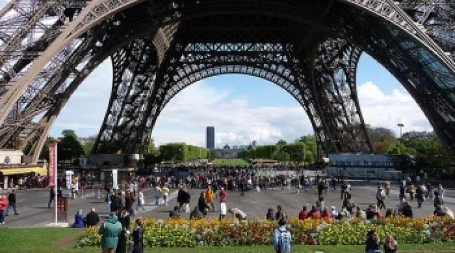 Туристический Париж