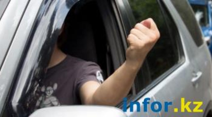 Если водителю показали фигу: Язык жестов на дороге