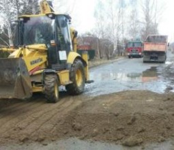 Автомобилисты возмущены тем, как отремонтировали дорогу после паводков вблизи Риддера