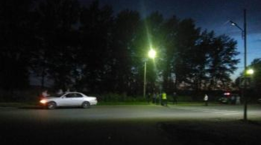 В Риддере серьезно пострадала девушка, переходящая улицу по освещенному переходу и сбитая автомобилем
