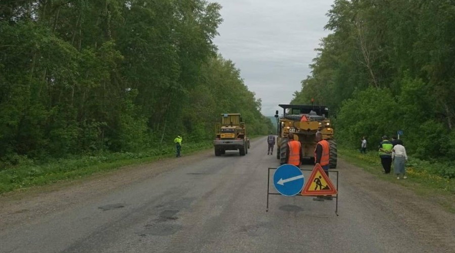 Начался средний ремонт дороги Усть-Каменогорск — Риддер