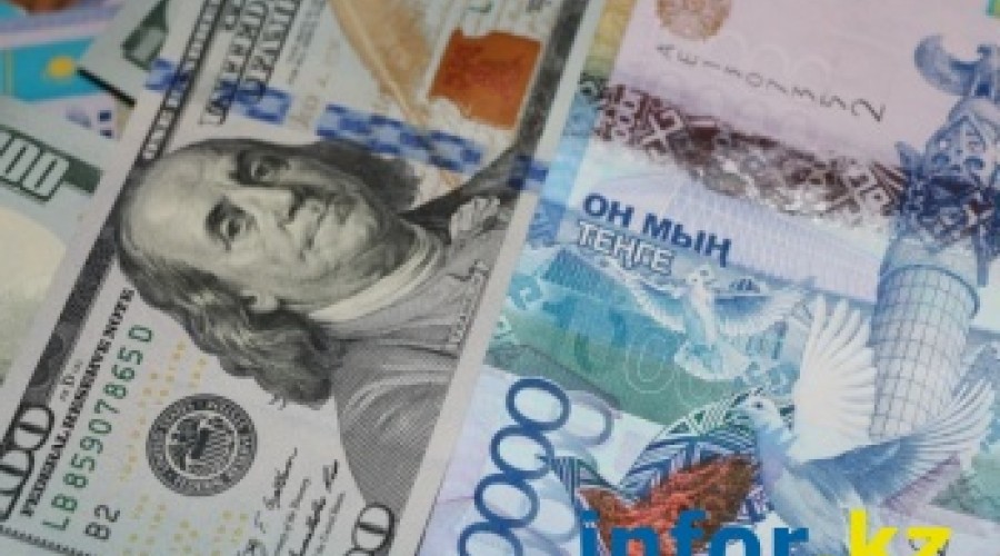 Нацбанк рекомендует казахстанцам 50 процентов сбережений держать в инвалюте
