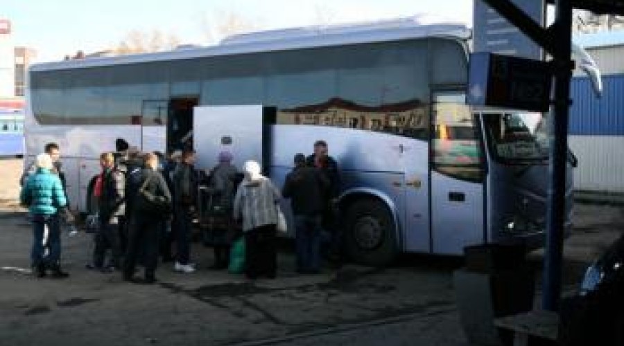 [ВИДЕО] Массовая авария с участием маршрутного автобуса произошла в Барнауле