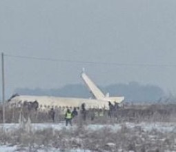 [ВИДЕО момента крушения] Не будь дома на пути самолета, все остались бы живы – генерал-майор авиации