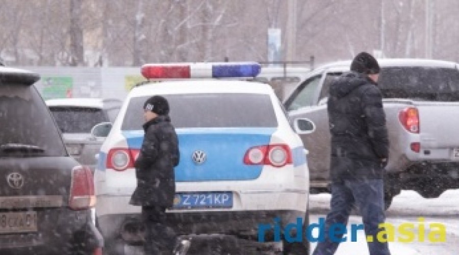 Пассажиры в Казахстане смогут выходить из авто без разрешения полиции