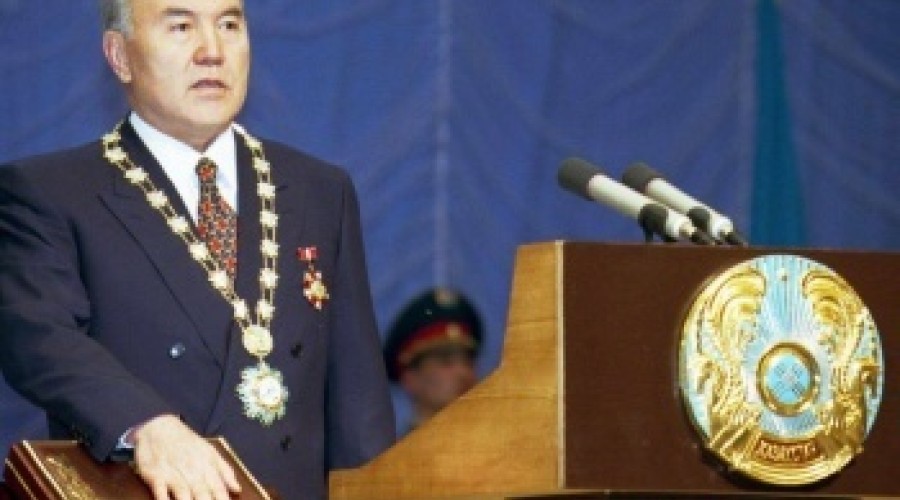 Назарбаев выиграл президентские выборы, набрав 97,7% голосов избирателей - предварительные данные ЦИК.