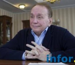 Александр Масляков уволился с должности директора «ММЦ Планета КВН»