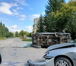 Страшное ДТП произошло сегодня днём на площади Кирова в Риддере 