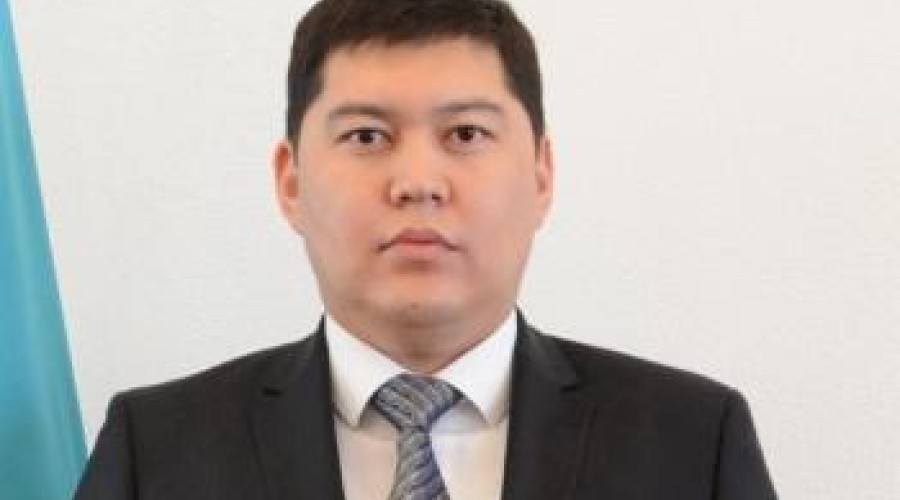 Экс-аким Усть-Каменогорска Куат Тумабаев пытался обжаловать решение суда по иску о защите чести и достоинства
