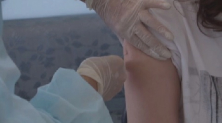 В Риддере для вакцинации привлекают машины скорой помощи