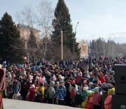 Масленица 2019, праздничные гуляния на Придворцовой площади Риддера