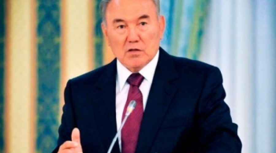 Назарбаев поручил создать Министерство информации и коммуникаций