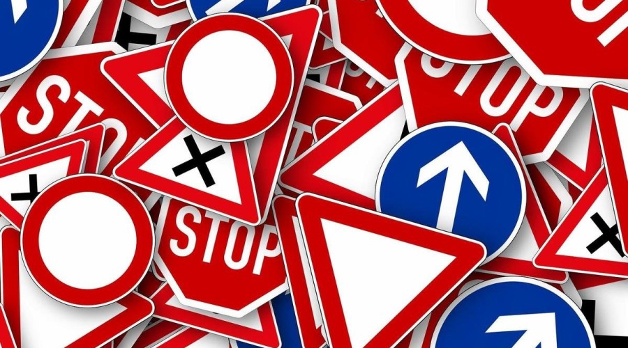 Водители и пешеходы: какие изменения планируют внести в Правила дорожного движения