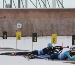 Риддерец Никита Акимов стал первым среди юношей Biathlon Alpencup в Обертиллиахе