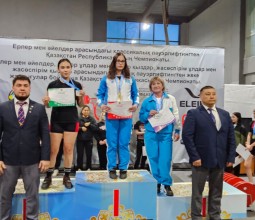 Машинист «Казцинка» стала призером Чемпионата РК по пауэрлифтингу