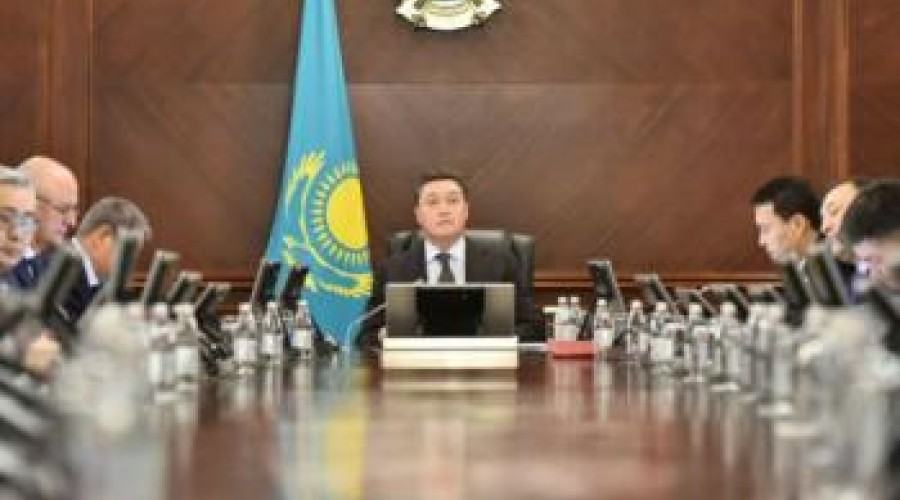 Президент Казахстана принял отставку Правительства республики