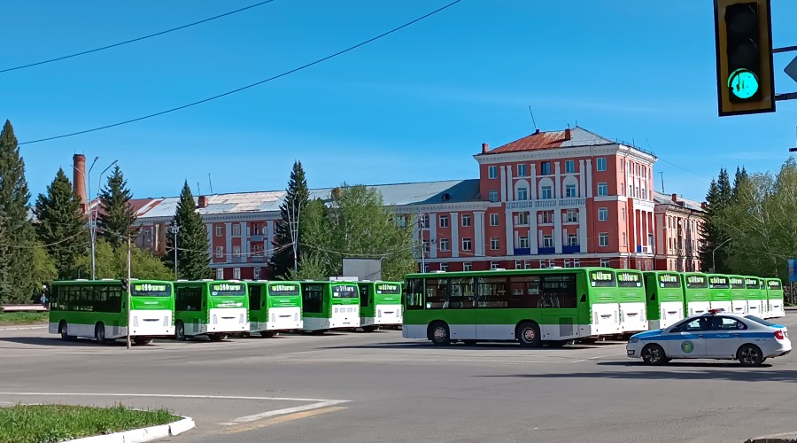Автобусный парк Риддера пополнился 25 новыми единицами