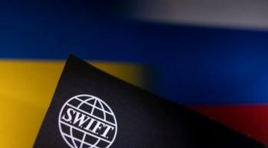 Российские банки, подсанкционные из-за Украины, отключат от SWIFT