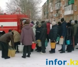 В Риддере вторые сутки нет воды из-за затора на головном водозаборе