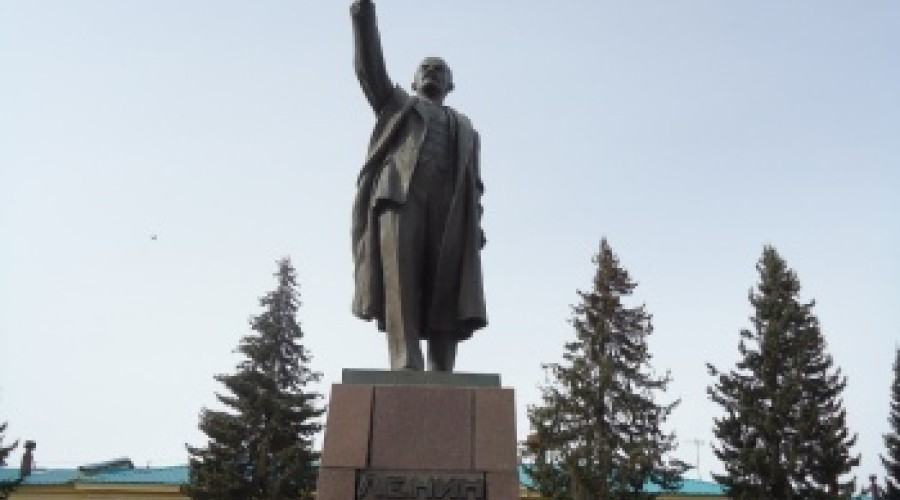 В ВКО официально остался лишь один памятник вождю мирового пролетариата Владимиру Ленину