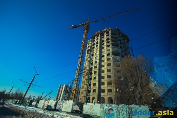 Казахстанцев обяжут копить на ремонт своих домов